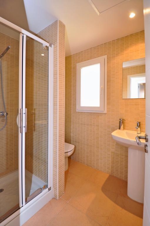 Club - Detached Homes - Hotelera Azur Villa