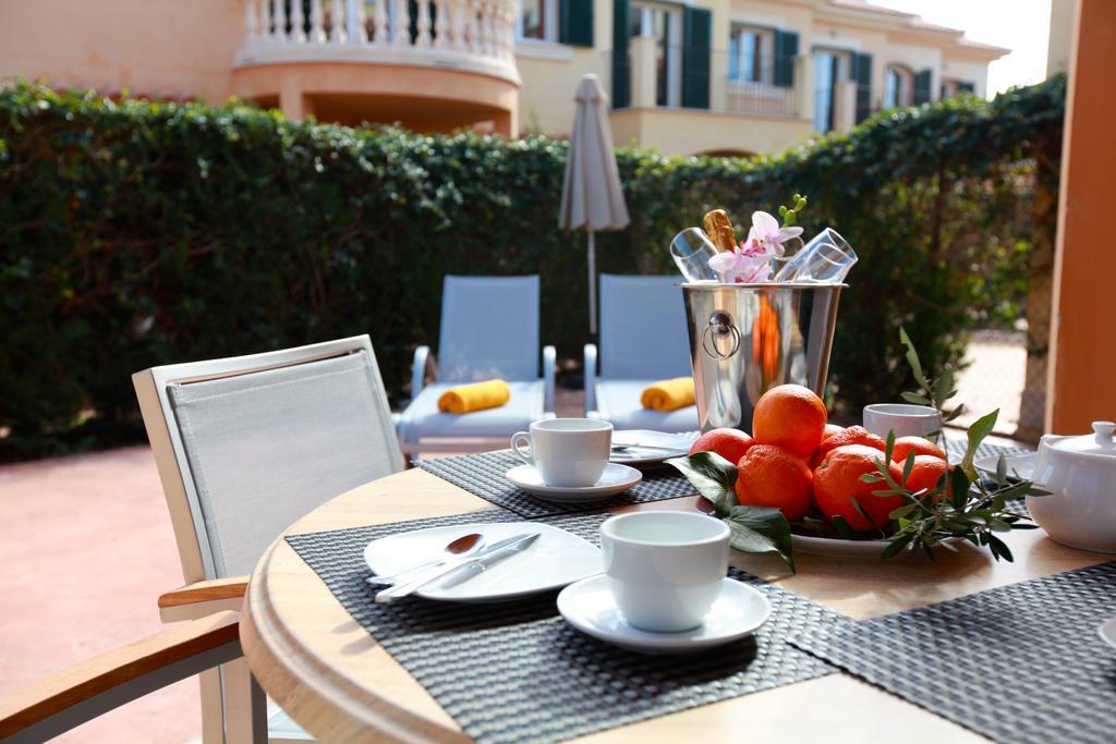 Club - Detached Homes - Hotelera Azur Villa